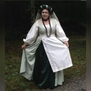 Renaissance costume